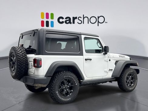 Used 2023 Jeep Wrangler Sport image 5