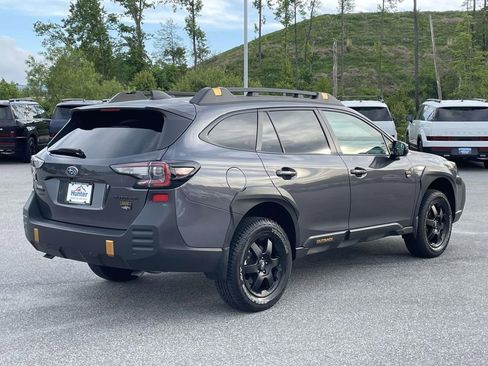 Certified 2024 Subaru Outback Wilderness w/ Wilderness Package AWD/4WD image 27