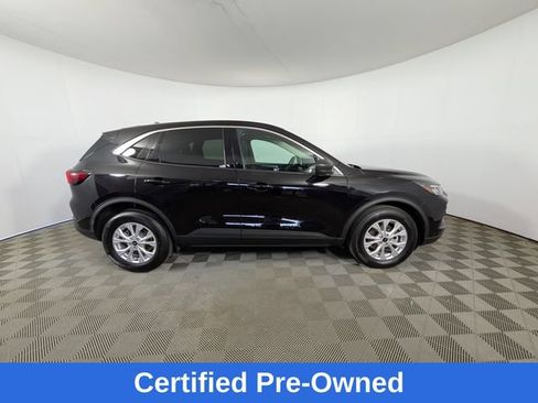 Used 2023 Ford Escape Active AWD/4WD image 3