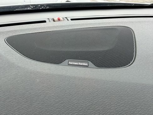 Used 2016 Volvo V60 T5 Cross Country Platinum w/ Climate Package image 36