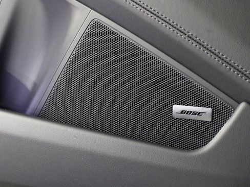 Certified 2024 Porsche 911 Carrera 4 image 17