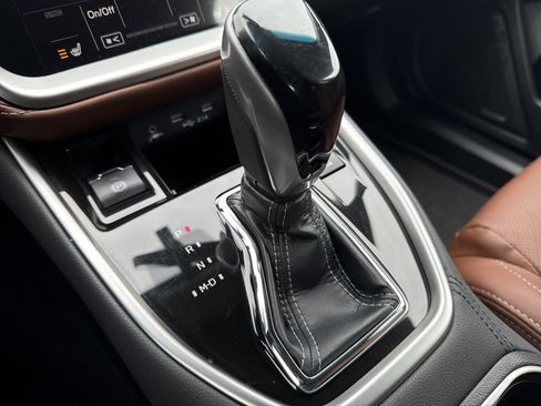 Used 2022 Subaru Outback Touring XT image 23