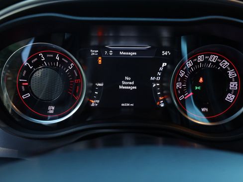 Used 2021 Dodge Challenger R/T Scat Pack image 27