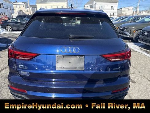 Used 2025 Audi Q3 2.0T Premium image 4