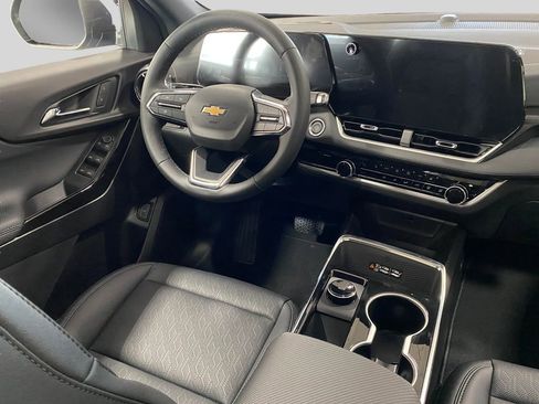 New 2026 Chevrolet Equinox LT w/ Convenience Package II image 10