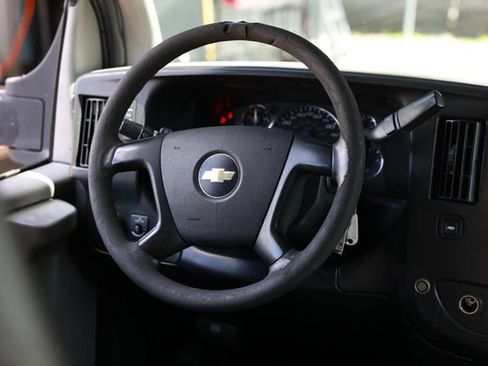 Used 2012 Chevrolet Express 3500 Extended RWD image 28