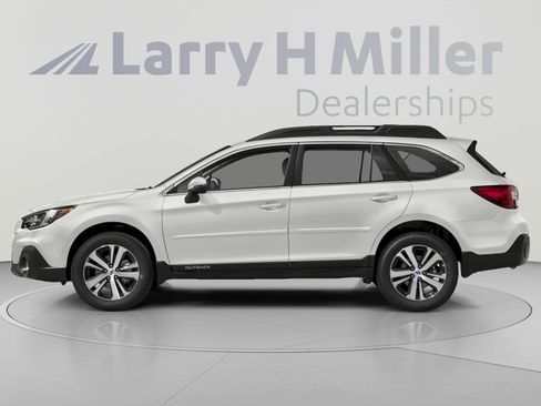 Used 2018 Subaru Outback 2.5i Limited AWD/4WD image 3