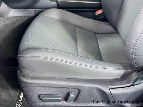 Certified 2025 Lexus IS 350 F Sport image 20