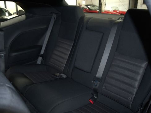 Used 2009 Dodge Challenger R/T image 40