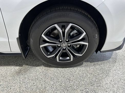 Certified 2025 Toyota Sienna Platinum AWD/4WD image 20