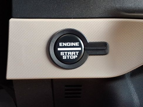 Used 2023 Ford Bronco Wildtrak AWD/4WD image 25
