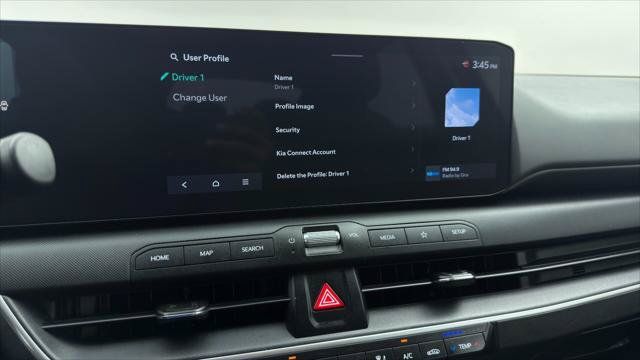 Used 2025 Kia K4 FWD image 35