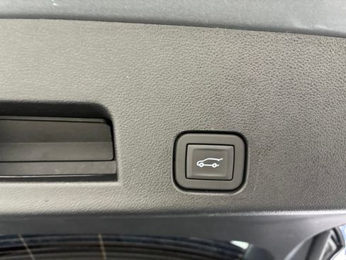 Used 2026 Buick Enclave Sport Touring FWD image 8