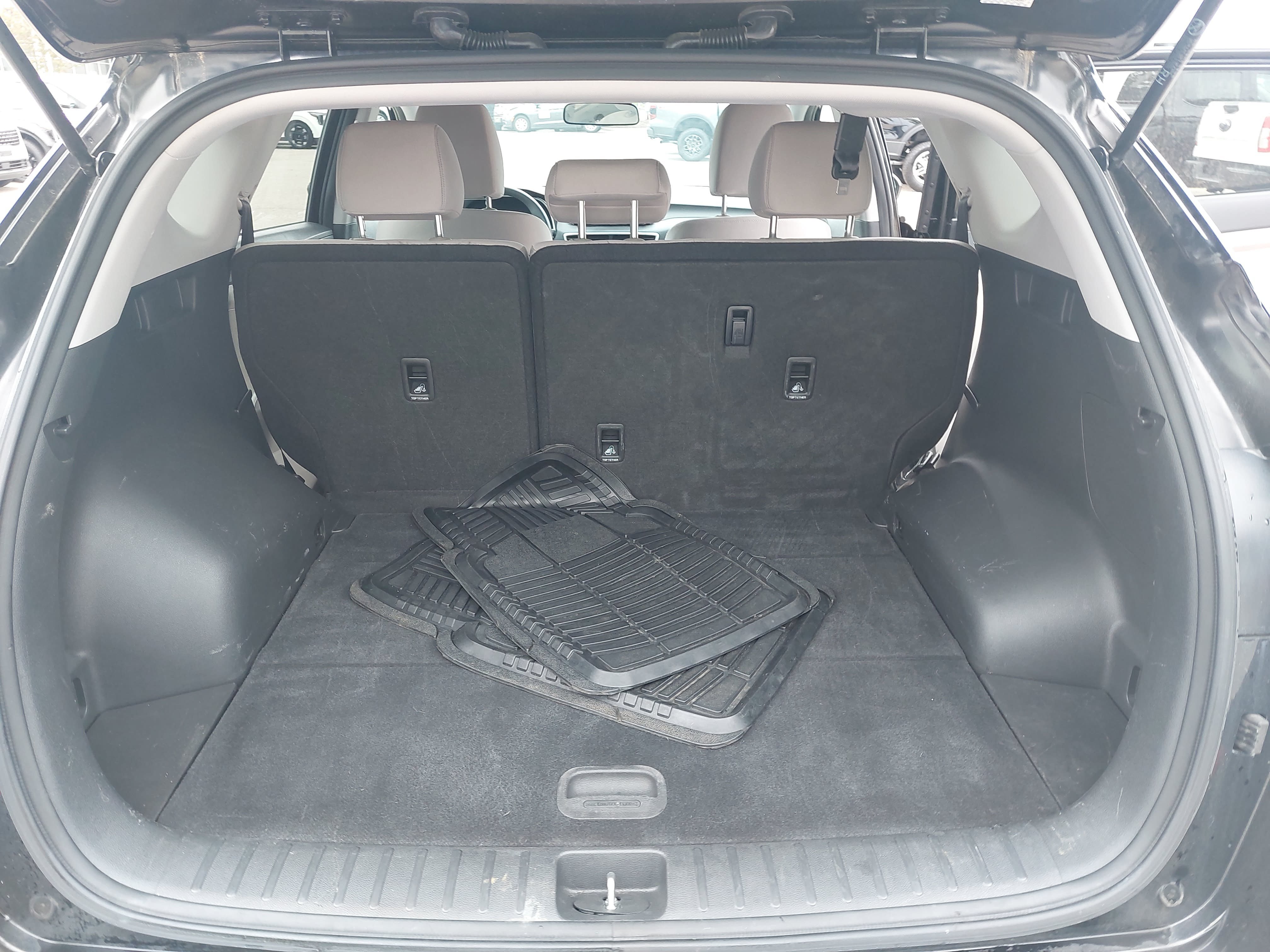 Used 2021 Hyundai Tucson SE AWD/4WD image 13