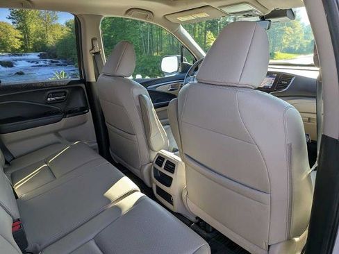 Used 2023 Honda Ridgeline RTL-E image 26