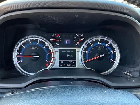 Used 2014 Toyota 4Runner SR5 image 49