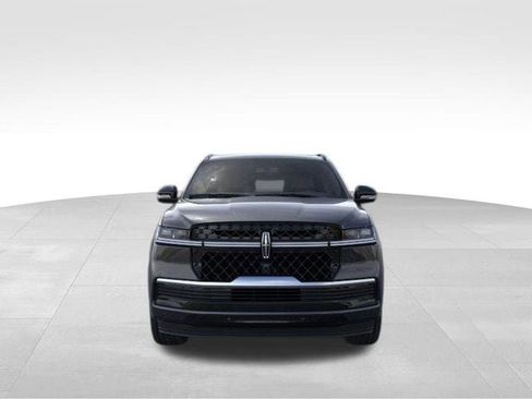 New 2025 Lincoln Navigator L Reserve w/ Jet Appearance Package image 29