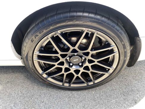 Used 2014 Ford Mustang Shelby GT500 w/ Equipment Group 821A image 42