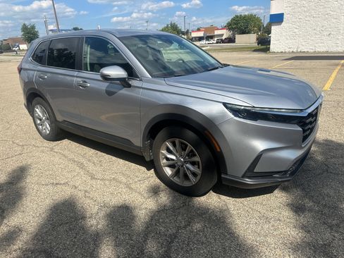 Used 2024 Honda CR-V EX image 16