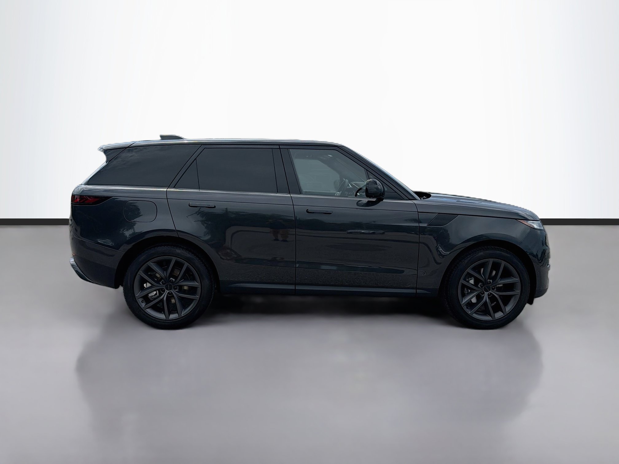 New 2027 Land Rover Range Rover Sport SE AWD/4WD image 6