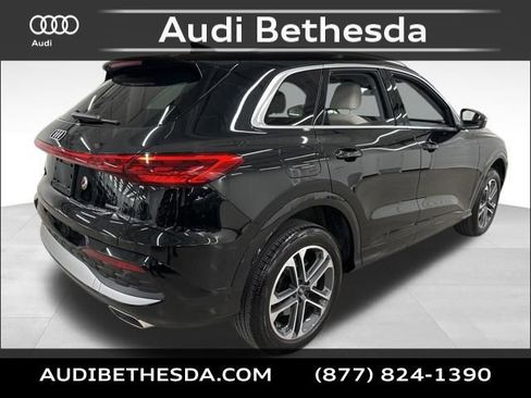 Certified 2025 Audi Q5 Premium Plus w/ Premium Plus image 7