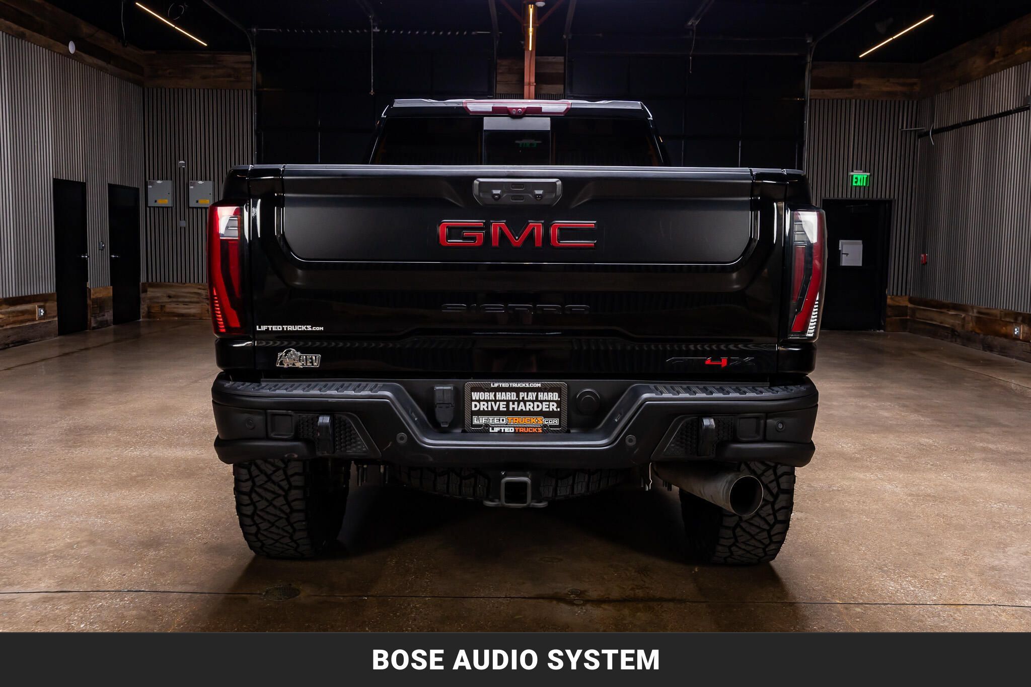 Used 2024 GMC Sierra 2500 AT4X w/ AT4X AEV Edition AWD/4WD image 8