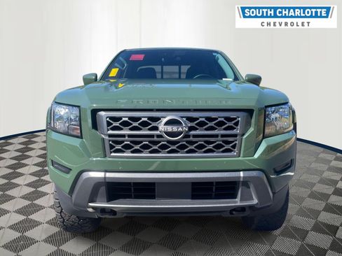 Used 2022 Nissan Frontier SV AWD/4WD image 2