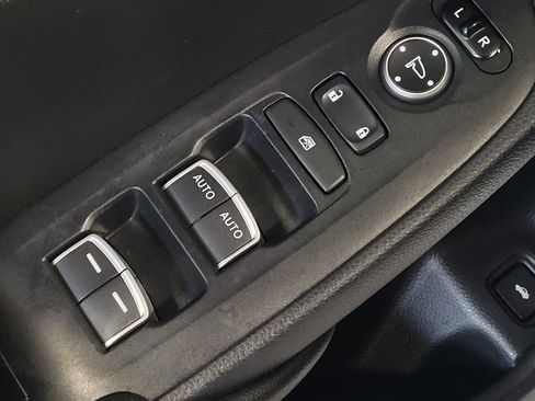 Used 2019 Honda Accord LX image 27