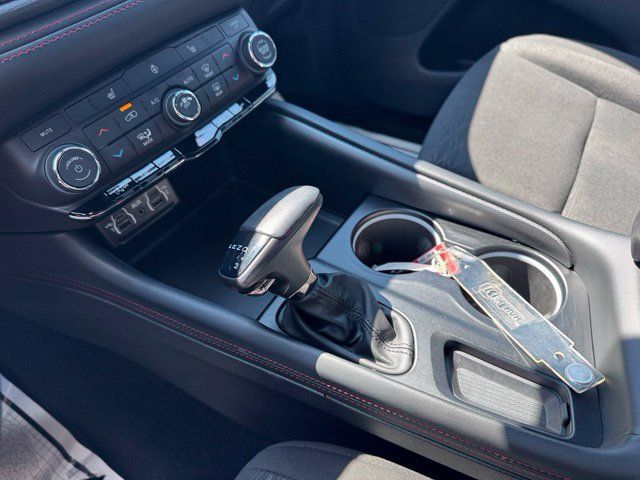 Used 2025 Dodge Durango GT AWD/4WD image 20
