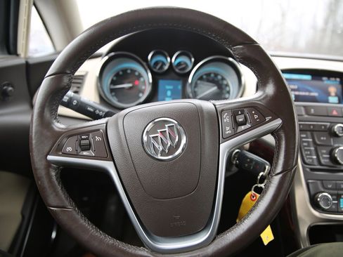 Used 2013 Buick Verano image 25