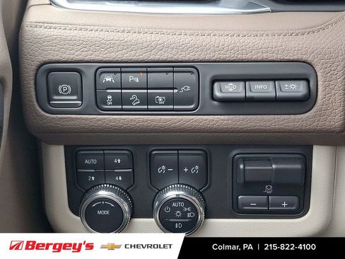 Certified 2022 GMC Yukon XL Denali w/ Max Trailering Package image 29