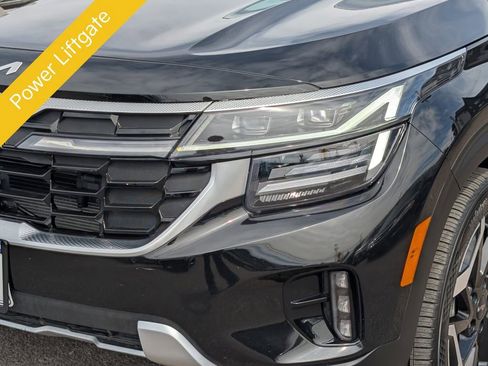 Certified 2025 Kia Seltos SX w/ SX Sunroof Package image 11