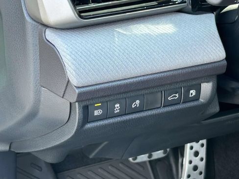 New 2026 Toyota Camry SE FWD image 17
