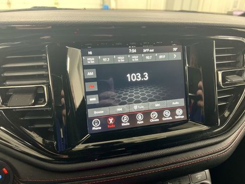 Used 2023 Dodge Durango GT image 13