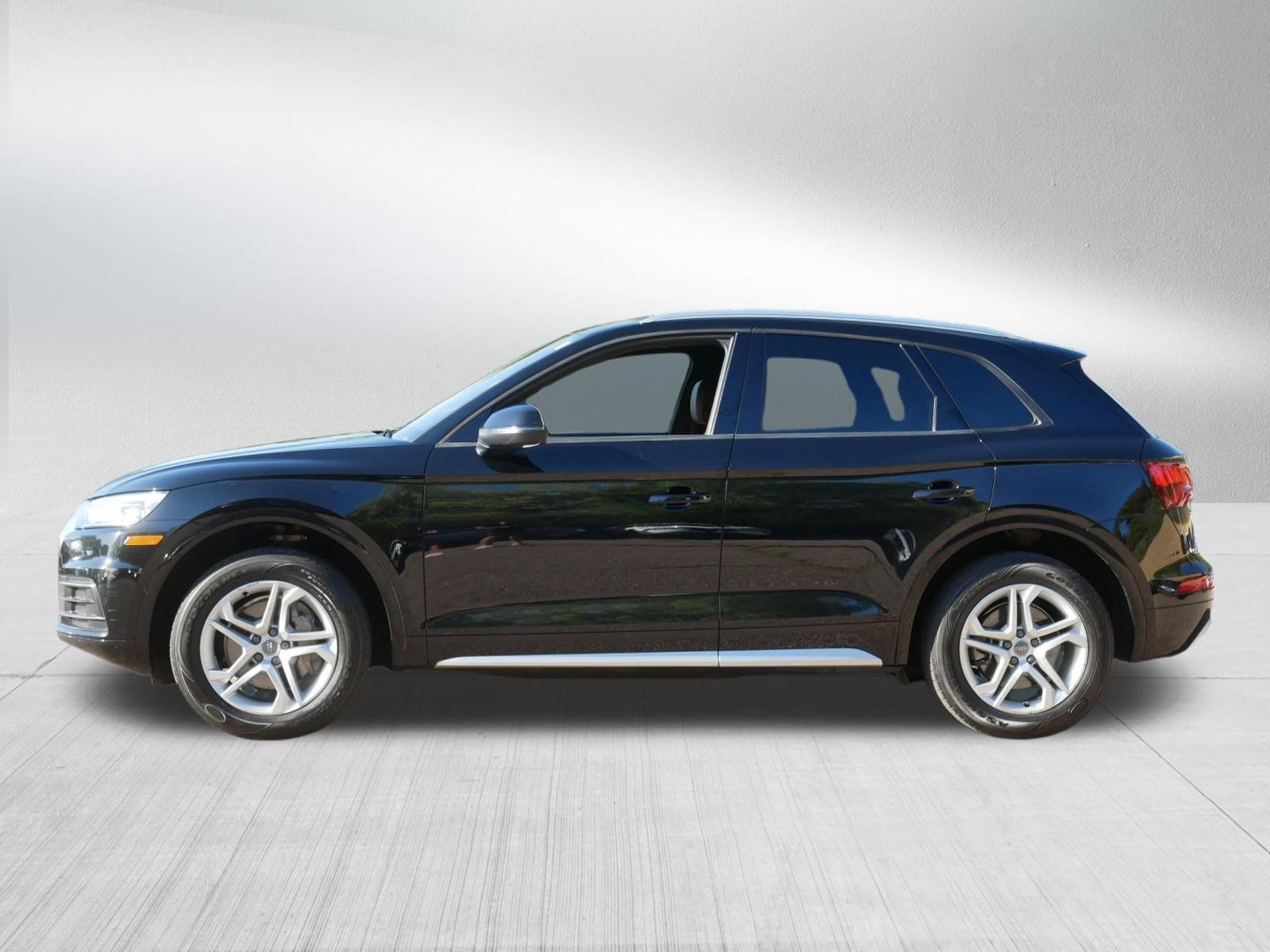Used 2018 Audi Q5 2.0T Premium AWD/4WD image 4