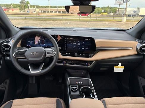 New 2026 Chevrolet Equinox ACTIV FWD image 13