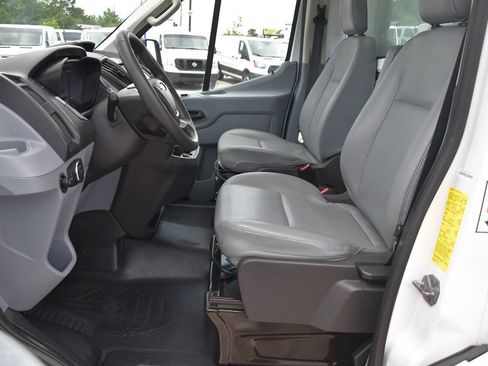 Used 2019 Ford Transit 350 156 DRW RWD image 8