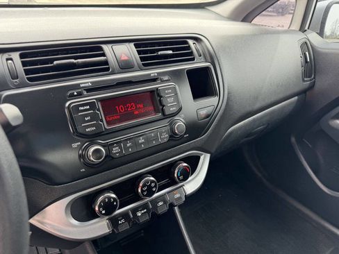 Used 2015 Kia Rio LX image 10