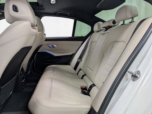 Used 2020 BMW M340i w/ Parking Assistance Package image 18