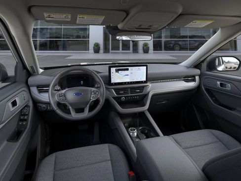 New 2026 Ford Explorer Active AWD/4WD image 9