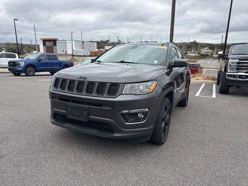 Used 2019 Jeep Compass Altitude image 6
