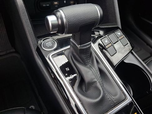 Used 2023 Kia Sportage X-Line w/ X-Line Premium Package image 16