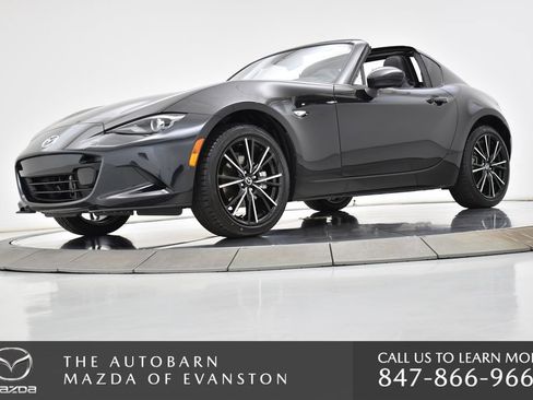 Used 2025 MAZDA MX-5 Miata RF Grand Touring RWD image 13
