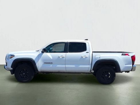 Used 2023 Toyota Tacoma SR5 w/ SX Package RWD image 3