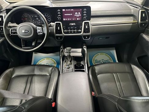 Used 2021 Kia Sorento S w/ Panoramic Sunroof Package AWD/4WD image 14