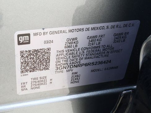 Used 2024 Chevrolet Equinox EV RS FWD image 20
