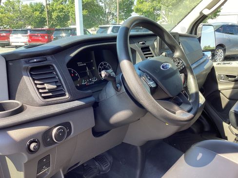 Used 2024 Ford Transit 250 148 High Roof Extended w/ Load Area Protection Package RWD image 11