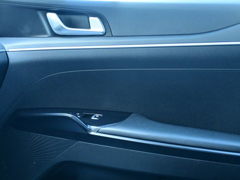 Used 2022 Kia K5 GT-Line image 26