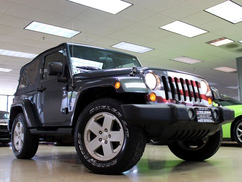 Used 2007 Jeep Wrangler Sahara w/ PWR Convenience Group image 2