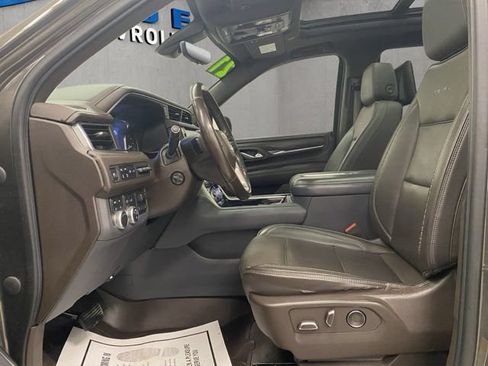 Used 2021 GMC Yukon Denali w/ Denali Premium Package AWD/4WD image 15